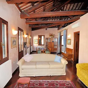 Casa Dei Pittori , Venezia Italia