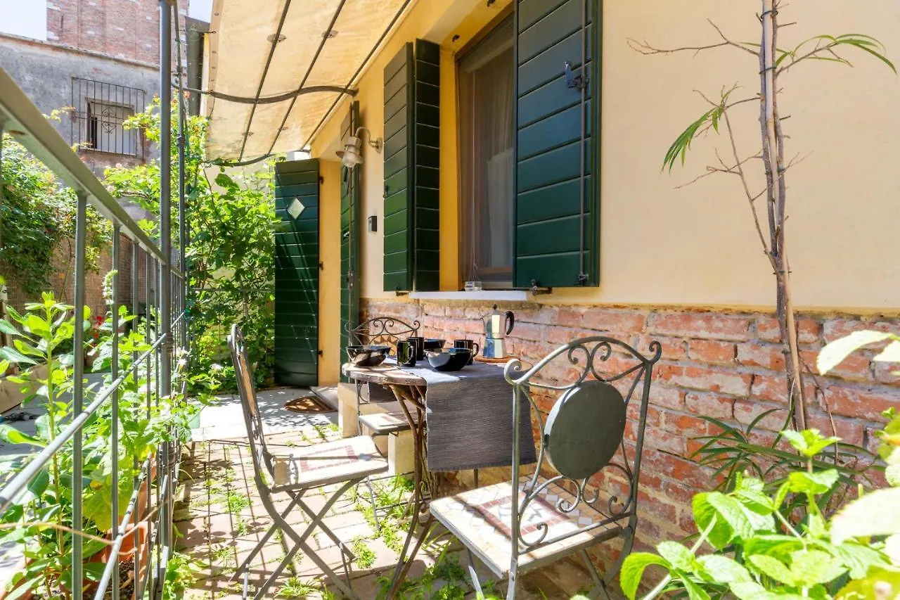 Al Campanile Madonna Dell'Orto Apartment Venice